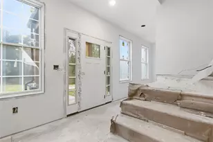 111 Joe Ln, Valencia, PA 16059 - Photo 12