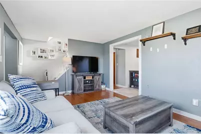 1024 Garden Pl, Pittsburgh, PA 15116 - Photo 10