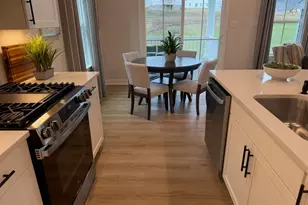 123 Settlers Grove Blvd, Zelienople, PA 16063 - Photo 4