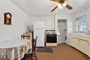 1212 Covert St, Hopewell Township, PA 15001 - Photo 8