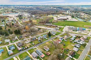 1212 Covert St, Hopewell Township, PA 15001 - Photo 30