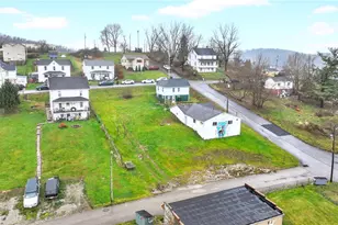 201 Madison Ave, Sewickley Township, PA 15637 - Photo 22