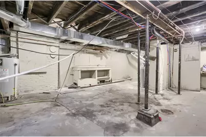 419 Maytide St, Pittsburgh, PA 15227 - Photo 30