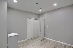 419 Maytide St, Pittsburgh, PA 15227 - Photo 36