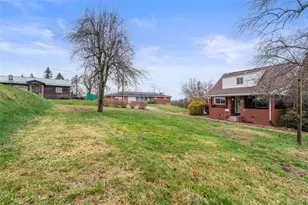 116 Warren Dr, New Kensington, PA 15068 - Photo 26