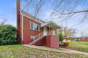 116 Warren Dr, New Kensington, PA 15068 - Photo 2