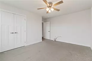 406 Spruce Ln, Chartiers, PA 15342 - Photo 8