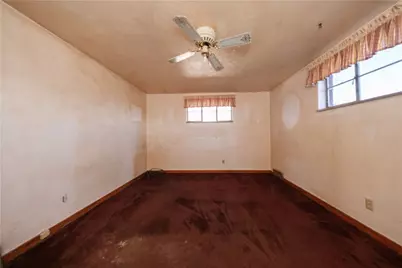 939 Delevan St, Pittsburgh, PA 15217 - Photo 18