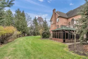 2133 Legran Dr, Hampton, PA 15044 - Photo 8