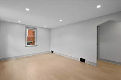 2678 Glenny Ln, West Mifflin, PA 15122 - Photo 6