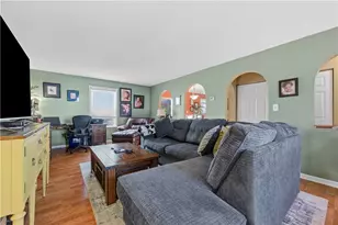 121 Shelbourne Dr, Moon/Crescent Twp, PA 15108 - Photo 14