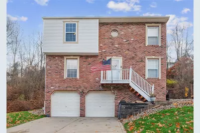 121 Shelbourne Dr, Moon/Crescent Twp, PA 15108 - Photo 1