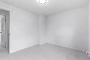 176 Colonial Village Dr, Pittsburgh, PA 15235 - Photo 24