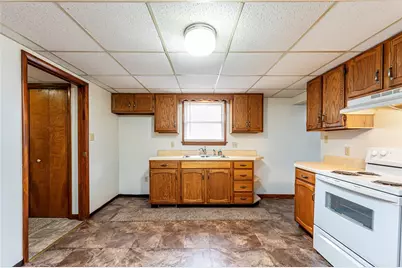 211 Twin Circles, Mount Pleasant Township, PA 15666 - Photo 10