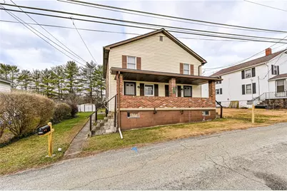 211 Twin Circles, Mount Pleasant Township, PA 15666 - Photo 2