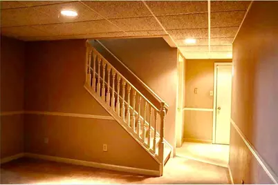 616 Macassar Dr, Pittsburgh, PA 15236 - Photo 8