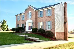 616 Macassar Dr, Pittsburgh, PA 15236 - Photo 2