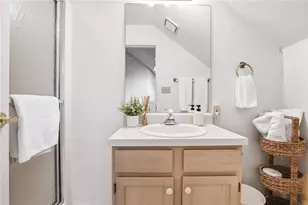 2657 Hunters Point Dr, Pittsburgh, PA 15090 - Photo 36