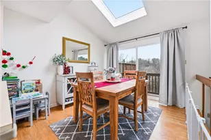 2657 Hunters Point Dr, Pittsburgh, PA 15090 - Photo 14