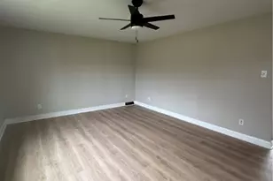 4450 Morefield Rd, Hermitage, PA 16148 - Photo 6