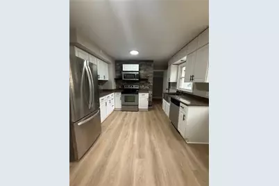 4450 Morefield Rd, Hermitage, PA 16148 - Photo 8