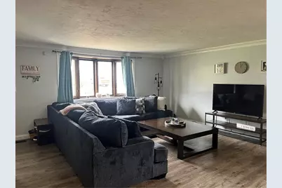 219 Wren Dr, Hempfield Township, PA 15601 - Photo 4