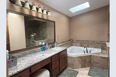 219 Wren Dr, Hempfield Township, PA 15601 - Photo 14