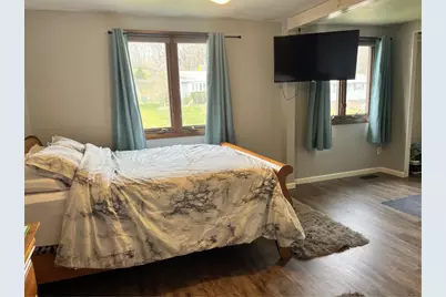 219 Wren Dr, Hempfield Township, PA 15601 - Photo 18