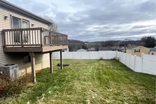 219 Wren Dr, Hempfield Township, PA 15601 - Photo 26