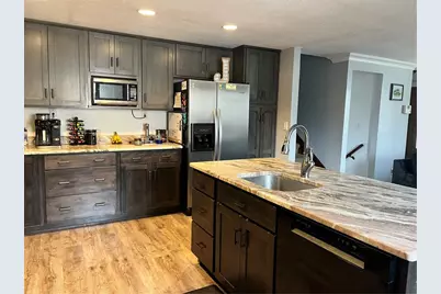 219 Wren Dr, Hempfield Township, PA 15601 - Photo 10