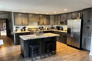 219 Wren Dr, Hempfield Township, PA 15601 - Photo 8