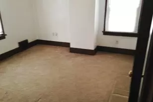 715 Scott Ave, Jeannette, PA 15644 - Photo 18