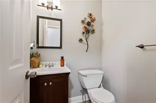 105 Pine Valley Dr, North Fayette, PA 15126 - Photo 8