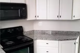 201 Richbarn Rd, Pittsburgh, PA 15212 - Photo 12