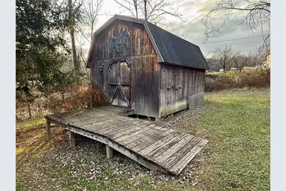 233 Huntingdon Rd, South Huntington, PA 15679 - Photo 6