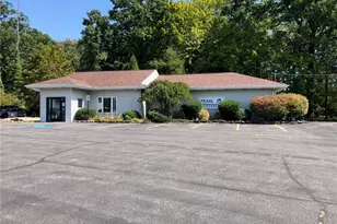 101 Oak Ridge Dr, Penn Township, PA 16002 - Photo 1