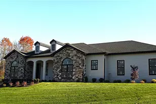 1044 Hillstone Vlg Dr, Murrysville, PA 15632 - Photo 1