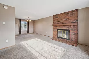 92 Skyvue Dr, Pittsburgh, PA 15234 - Photo 4