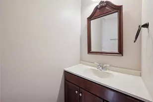 92 Skyvue Dr, Pittsburgh, PA 15234 - Photo 16