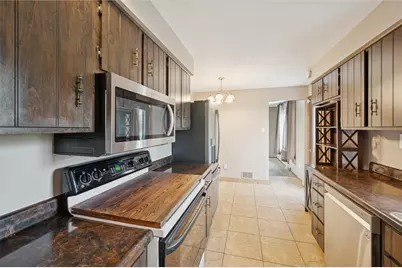 92 Skyvue Dr, Pittsburgh, PA 15234 - Photo 12