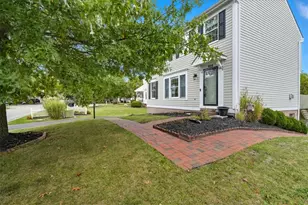 322 Bridlewood, North Strabane, PA 15317 - Photo 2