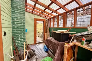 801 Cowan Ave, Jeannette, PA 15644 - Photo 28