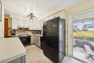 530 Willard Ave, Pittsburgh, PA 15205 - Photo 8