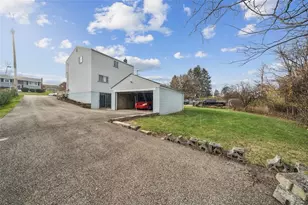 926 Derby Ln, North Versailles, PA 15137 - Photo 32