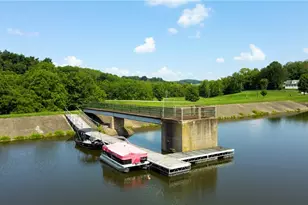 1043 Lakeside Dr, McDonald, PA 15057 - Photo 6