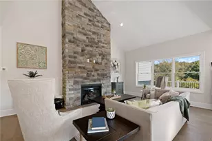 1043 Lakeside Dr, McDonald, PA 15057 - Photo 12