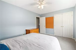 144 Stonewood Dr, Bethel Park, PA 15102 - Photo 22