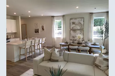 143 Scotland Ln, Harmony Boro, PA 16037 - Photo 2
