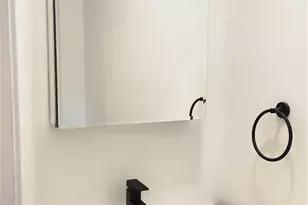 814 Delmont Ave, Pittsburgh, PA 15210 - Photo 14