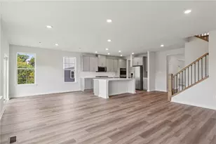 410 Barons Ct, Peters Township, PA 15637 - Photo 10